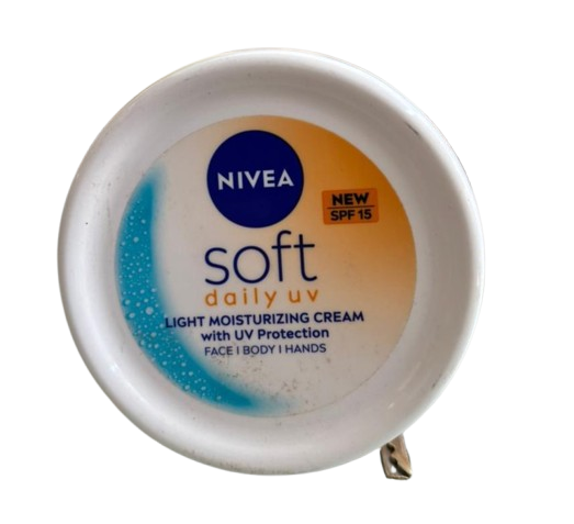 Nivea Soft Daily UV Light Moisturising Cream 